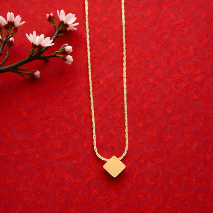 ARLOMI Minimalist Gold Square Pendant Necklace for Women & Girls | Elegant Geometric Charm | Lightweight Daily Wear Jewellery | Gift for Her